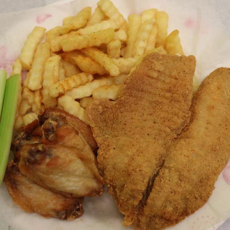 5pc Wing w/ 1 Tilapia with Fries