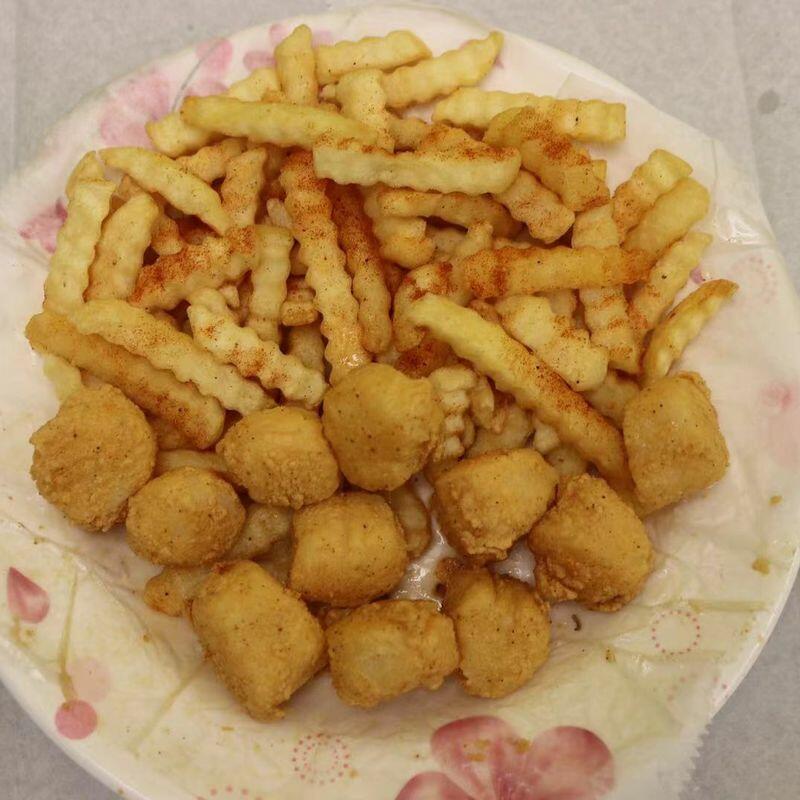 1 lb scallops w. cajun fries